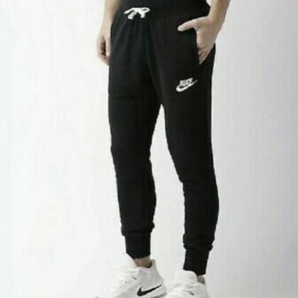 Nike Sportswear Heritage Jogger Sweatpants. New. Men Sizes: S, M, L, XL. - Picture 2 of 7